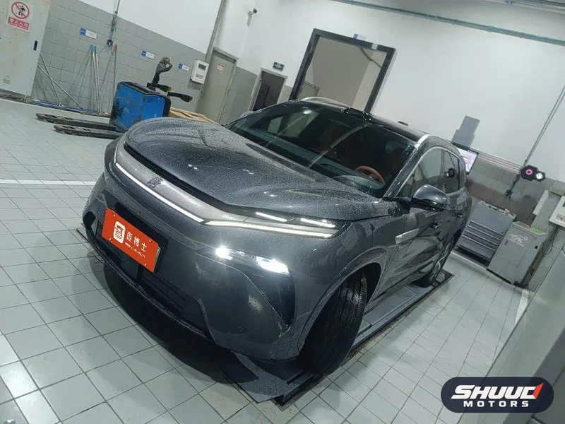 BYD Tang L DM-i