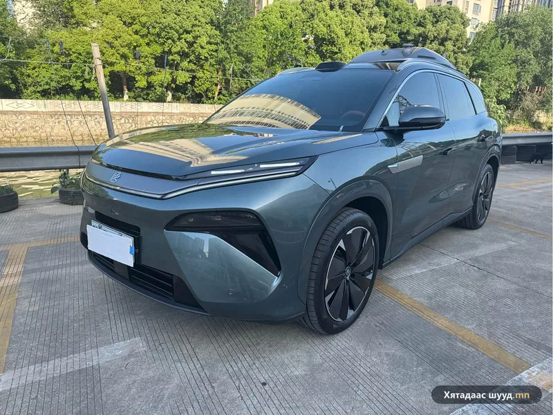 BYD Tang L DM-i