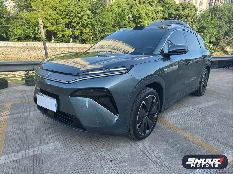 BYD Tang L DM-i