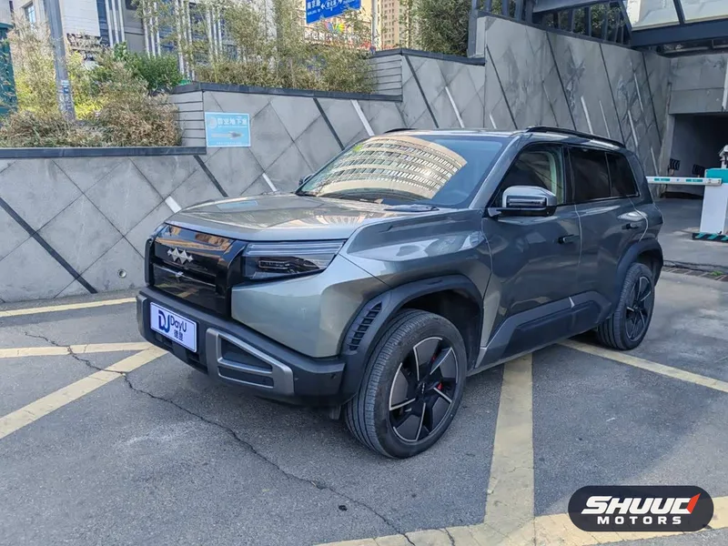 BYD Titanium 3 EV