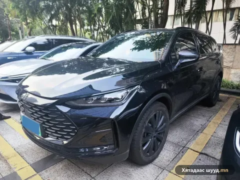 BYD Tang DM-i