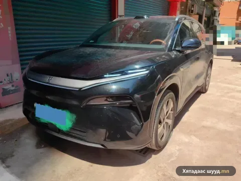 BYD Tang L EV