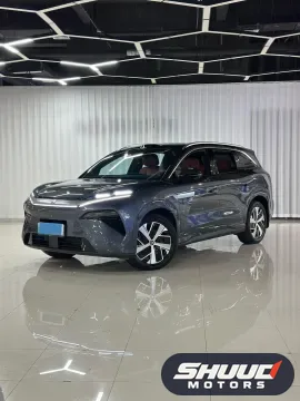 BYD Tang L DM-i