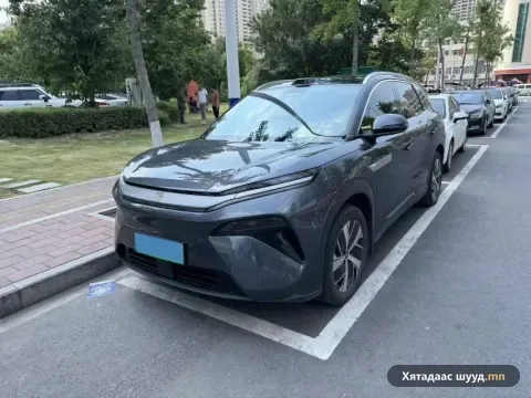 BYD Tang L EV