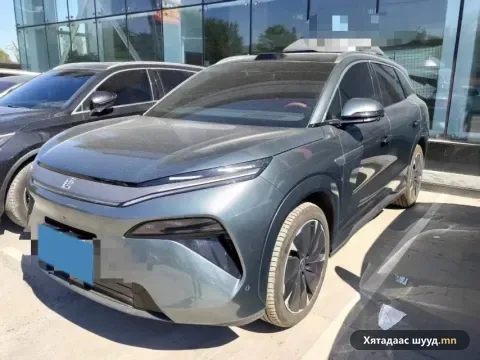 BYD Tang L DM-i