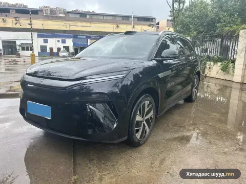 BYD Tang L DM-i
