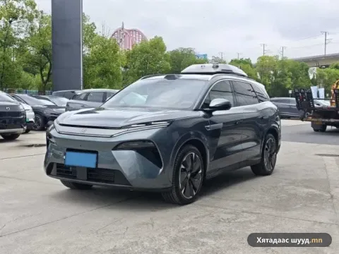BYD Tang L DM-i