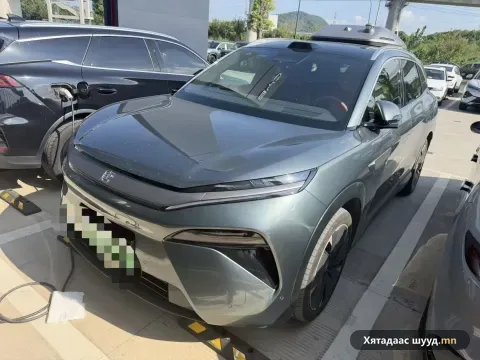 BYD Tang L DM-i