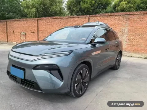 BYD Tang L DM-i
