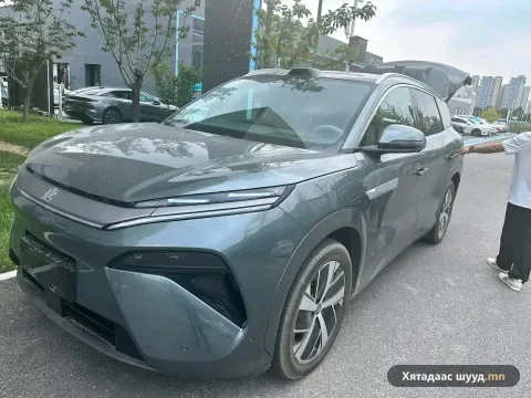 BYD Tang L DM-i