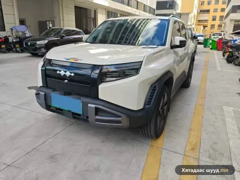 BYD Titanium 3 EV