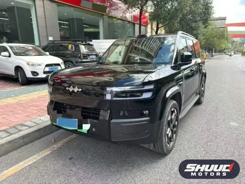 BYD Titanium 7