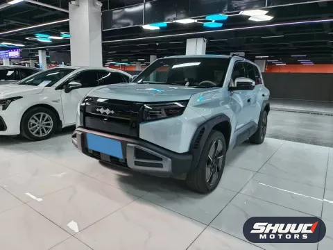 BYD Titanium 3 EV