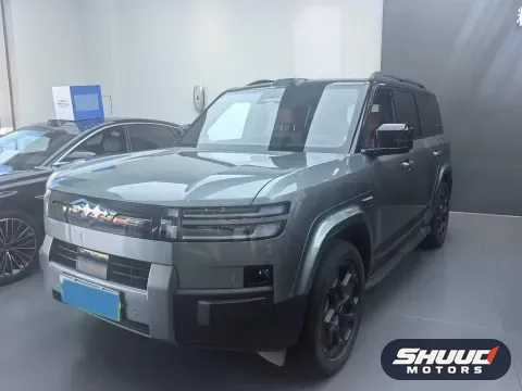 BYD Titanium 7
