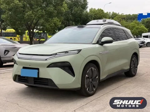 BYD Tang L DM-i