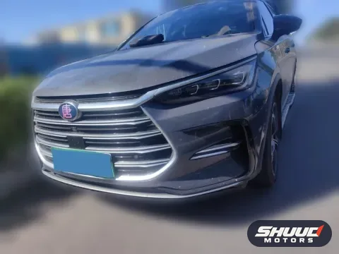 BYD Tang DM-i