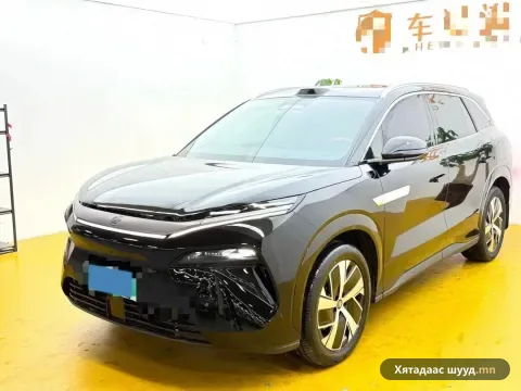 BYD Tang L DM-i