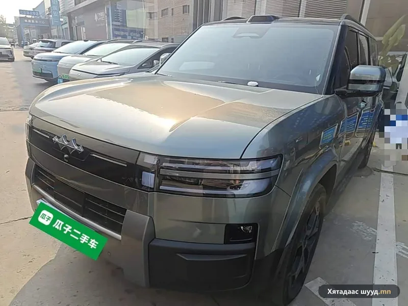 BYD Titanium 7