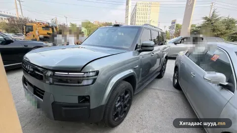 BYD Titanium 7
