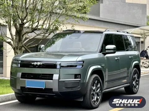 BYD Titanium 7