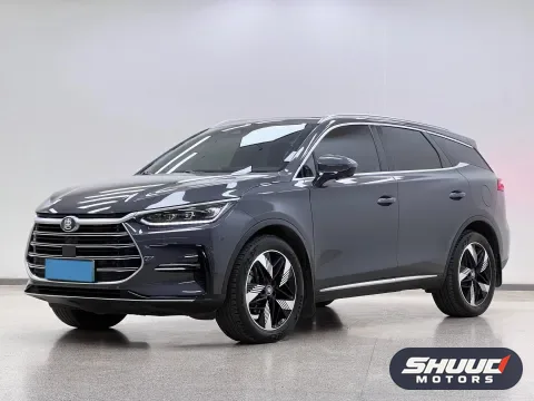 BYD Tang DM-i