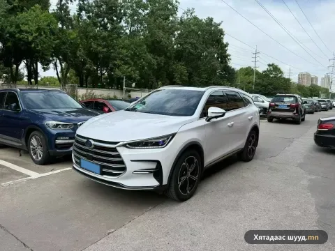 BYD Tang DM-i