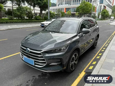 BYD Tang DM-i