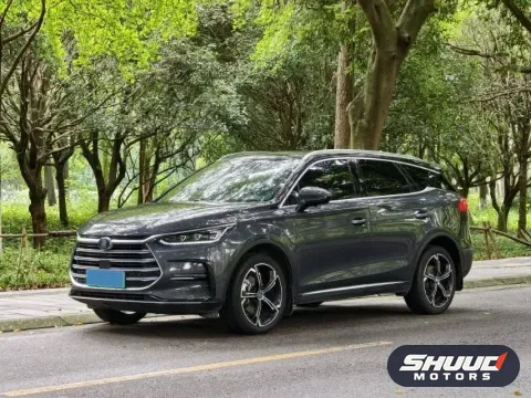 BYD Tang DM-i