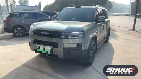 BYD Titanium 7